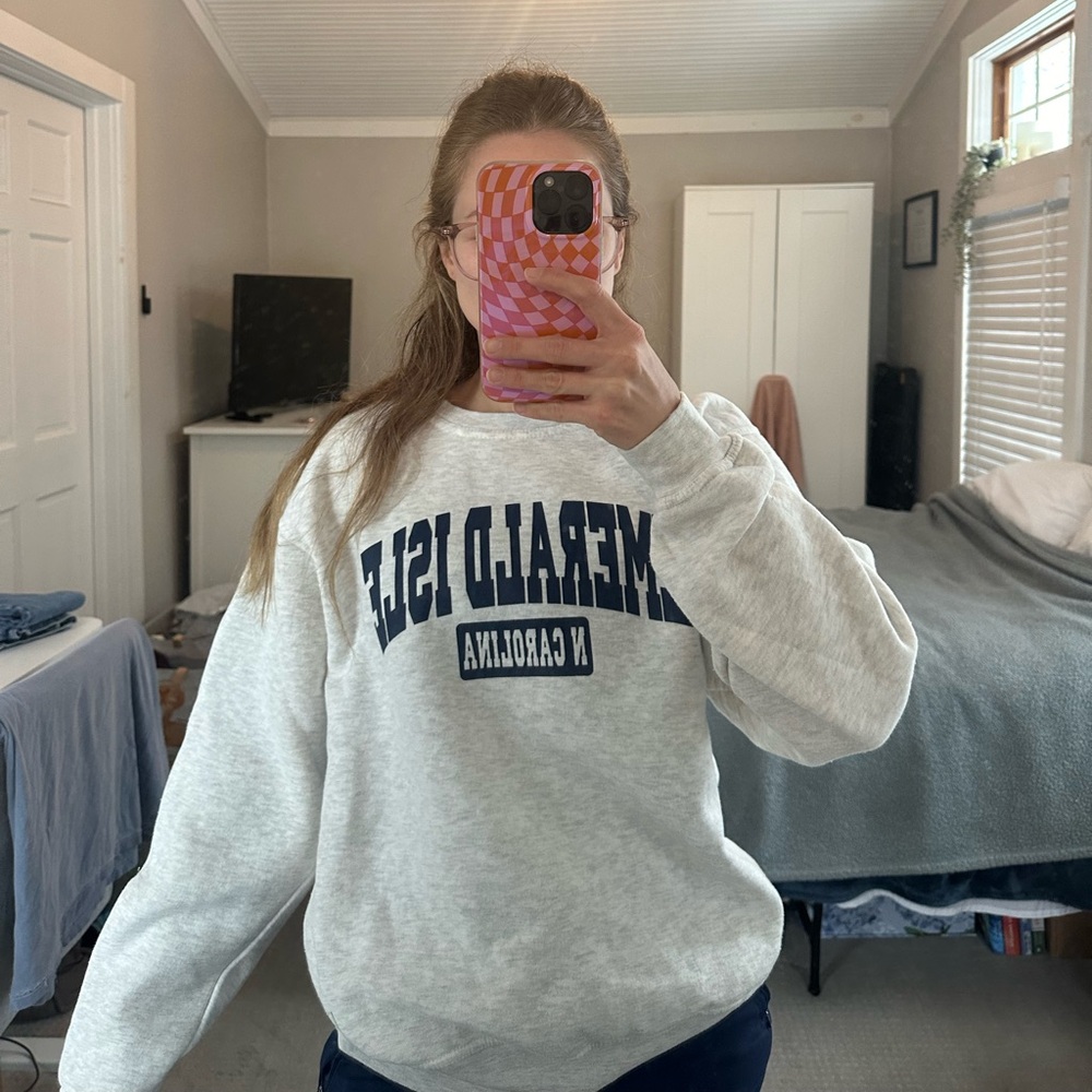 Beach crewneck